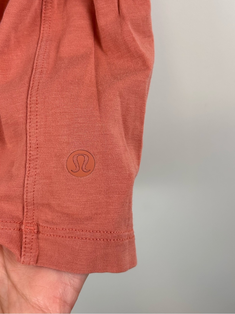 Lululemon All Yours Tee Rust Orange Pima Cotton Relaxed Fit Est. Size 8 - Picture 4 of 6